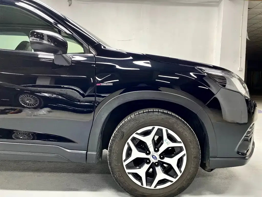 Subaru Forester 2023 из CN, фото 9