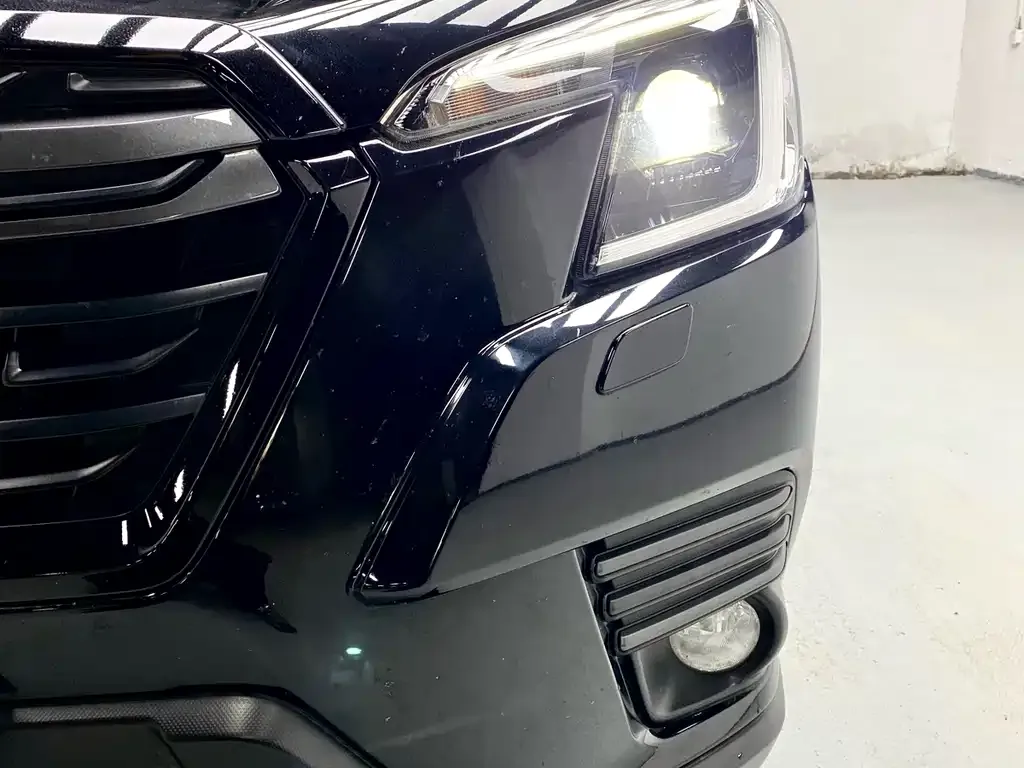 Subaru Forester 2023 из CN, фото 5