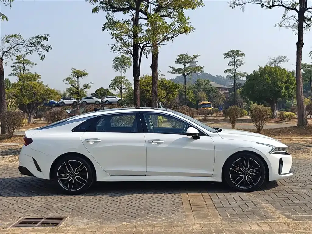 Kia K5 2021 из CN, фото 8