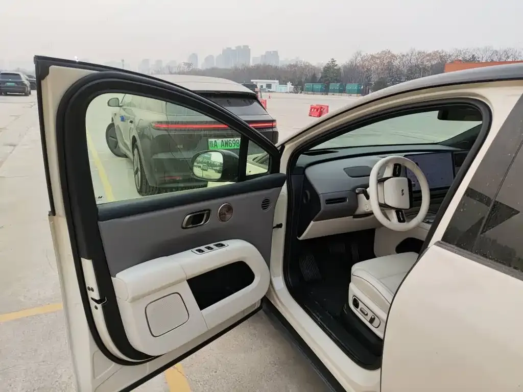 Li Auto i6 2025 из CN, фото 10