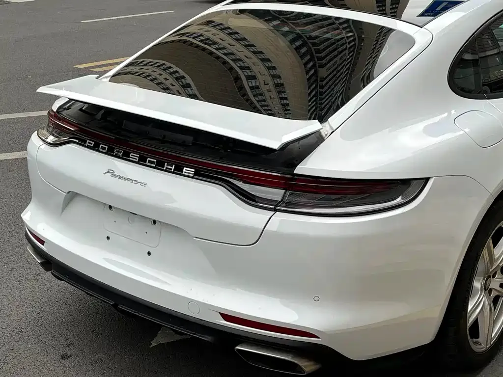 Porsche Panamera — фото 10