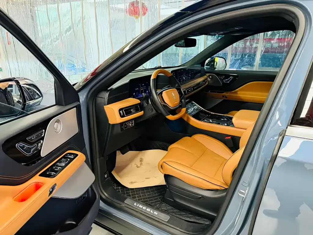 Lincoln Aviator 2025 из CN, фото 4