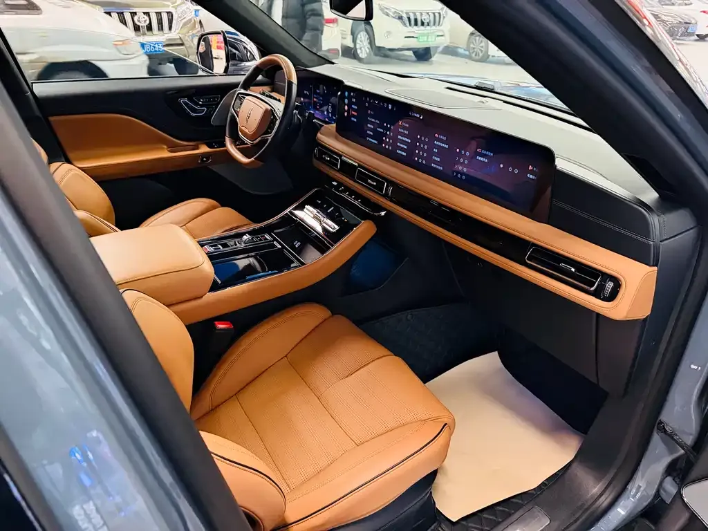 Lincoln Aviator 2025 из CN, фото 7