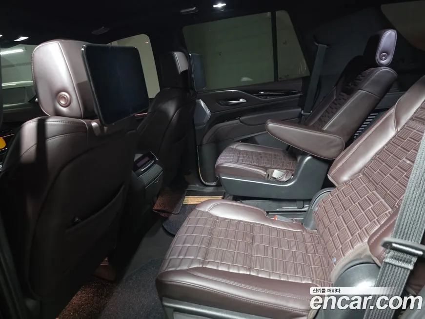 Cadillac Escalade 2023 из KR, фото 6