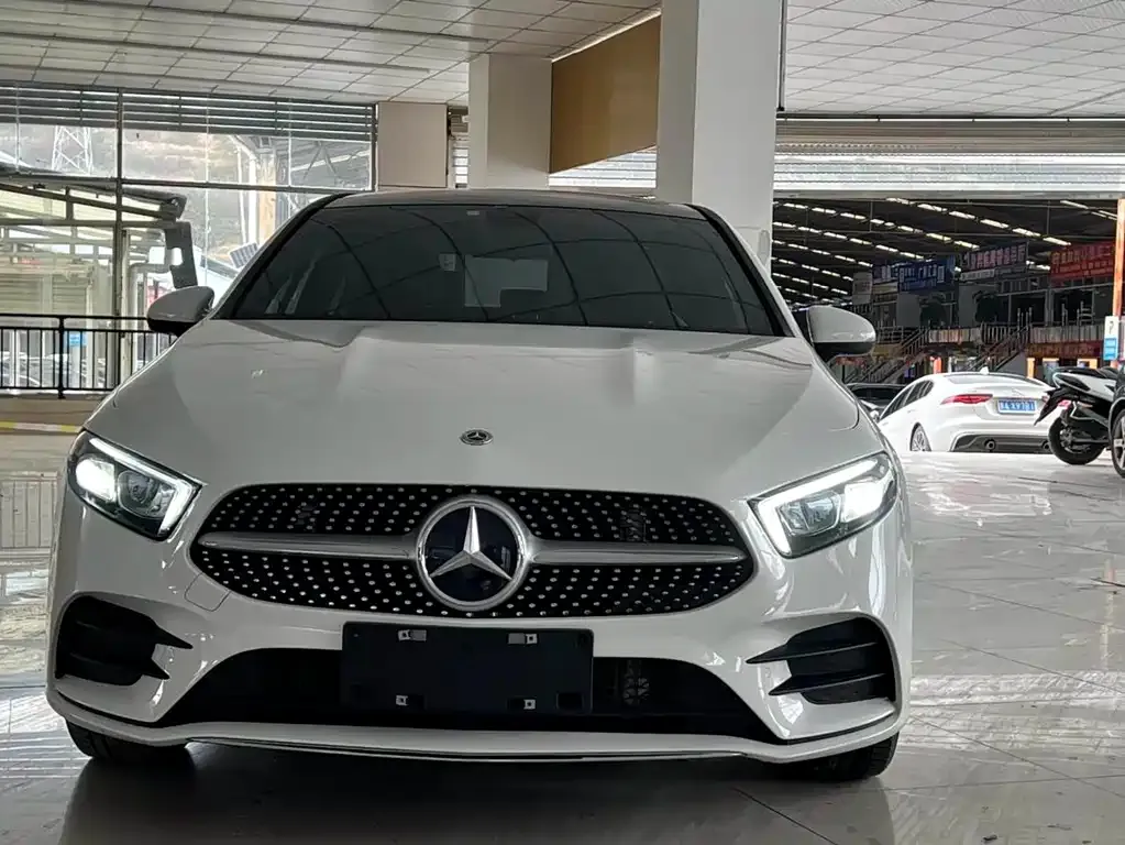 Mercedes-Benz A-Class 2023 из CN, фото 10