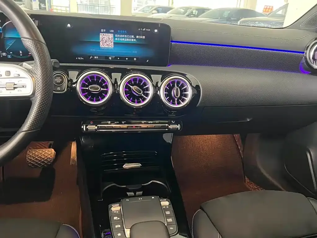 Mercedes-Benz A-Class 2023 из CN, фото 5