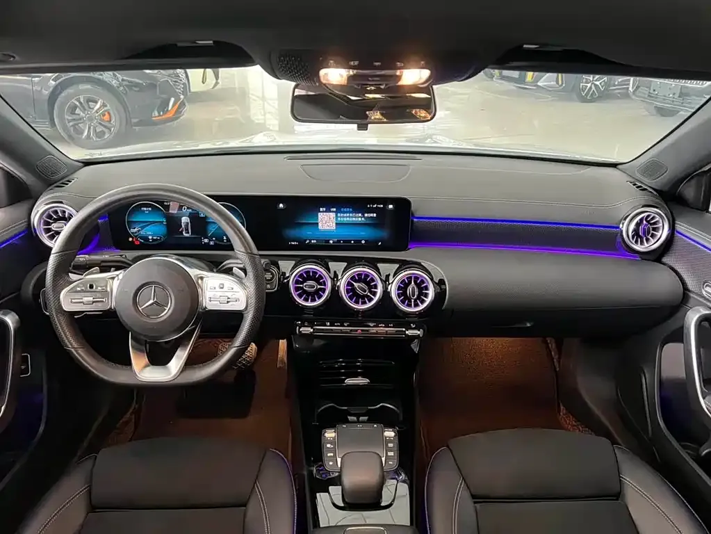 Mercedes-Benz A-Class 2023 из CN, фото 9