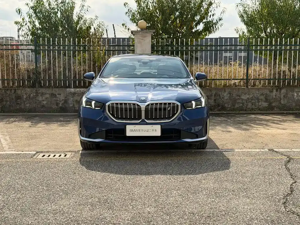 BMW i5 2024 из CN, фото 6