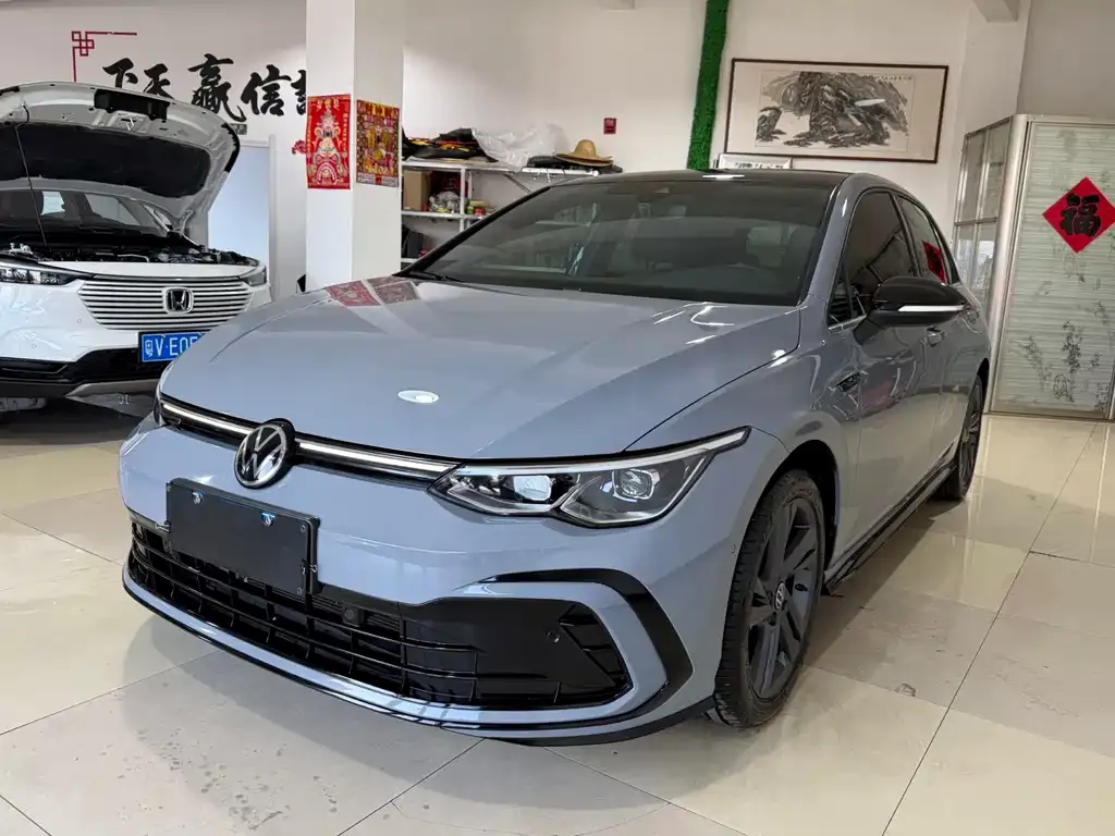 Volkswagen Golf 2022 из CN, фото 1