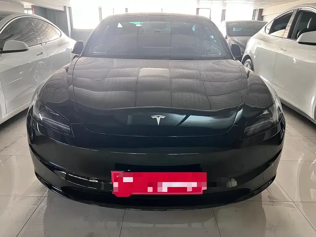 Tesla Model 3 2024 из CN, фото 5
