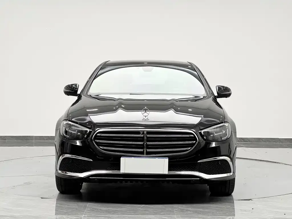 Mercedes-Benz E-Class 2023 из CN, фото 2