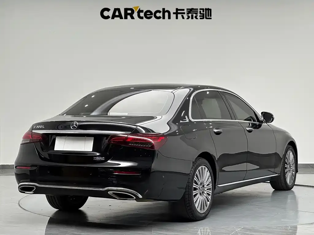 Mercedes-Benz E-Class 2023 из CN, фото 4