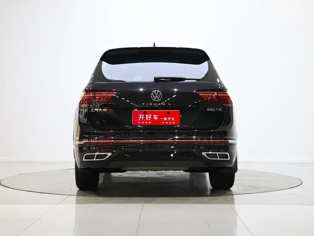 Volkswagen Tiguan L — фото 3