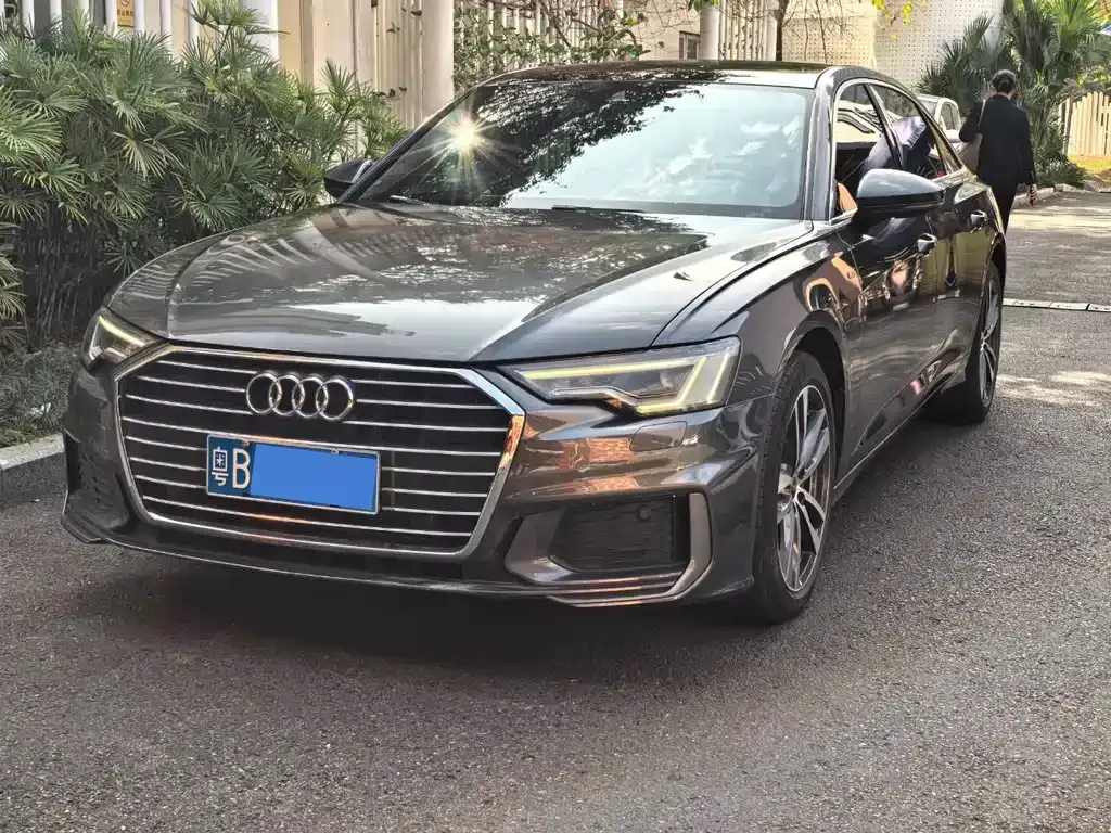 Audi A6L 2022 из CN, фото 8