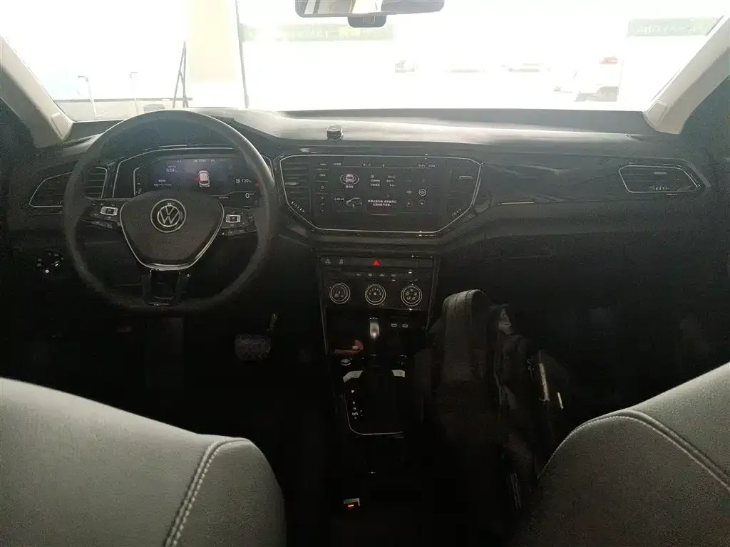 Volkswagen T-Roc 2022 из CN, фото 8