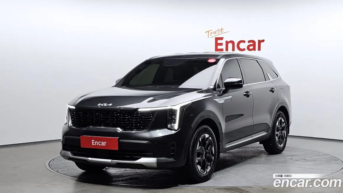 Kia Sorento — фото 1