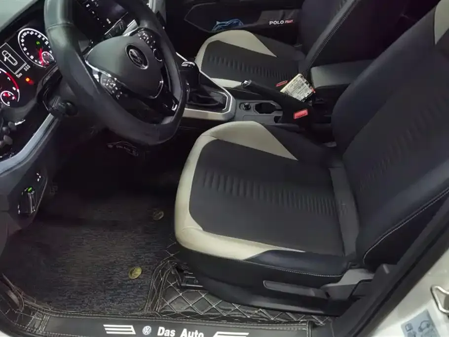 Volkswagen Polo 2022 из CN, фото 10