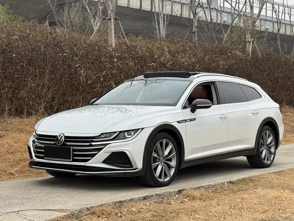 Volkswagen CC 2022 из CN, фото 1