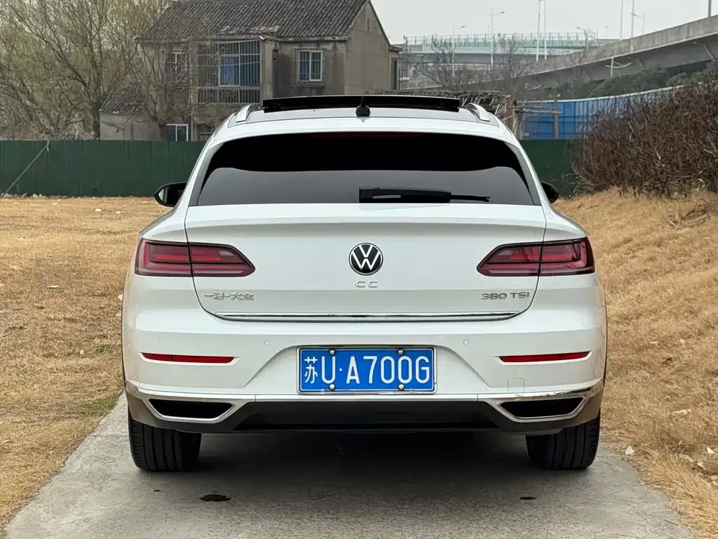 Volkswagen CC 2022 из CN, фото 3