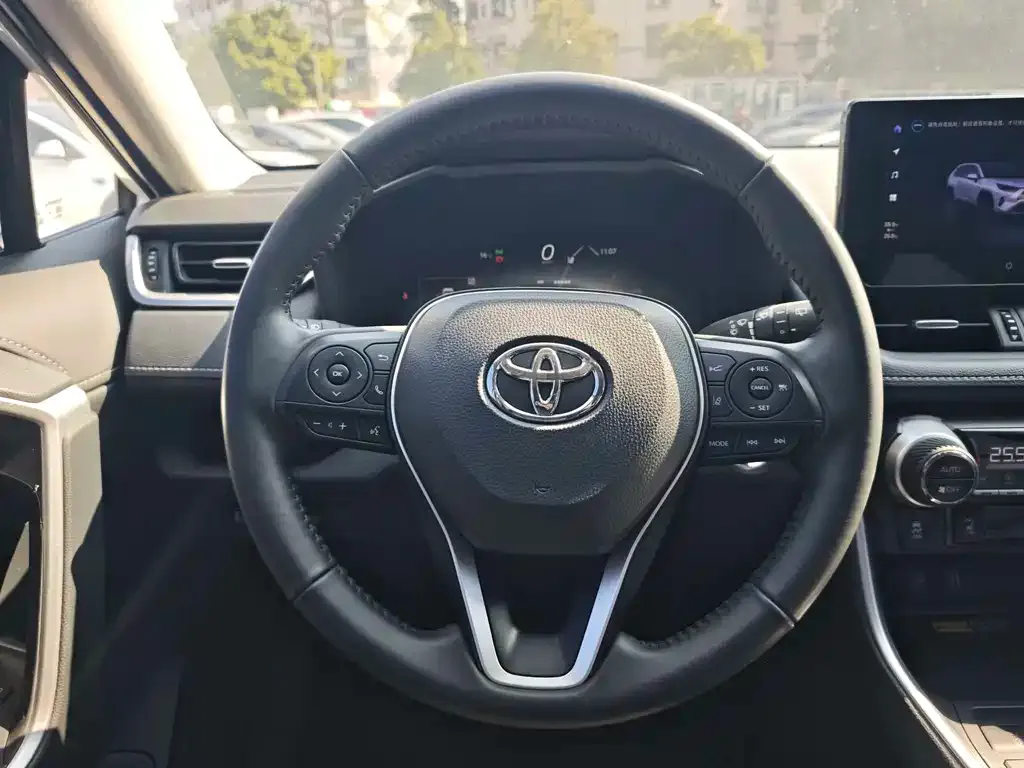 Toyota RAV4 2024 из CN, фото 10