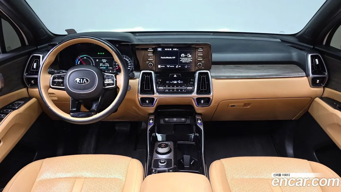 Kia Sorento — фото 9