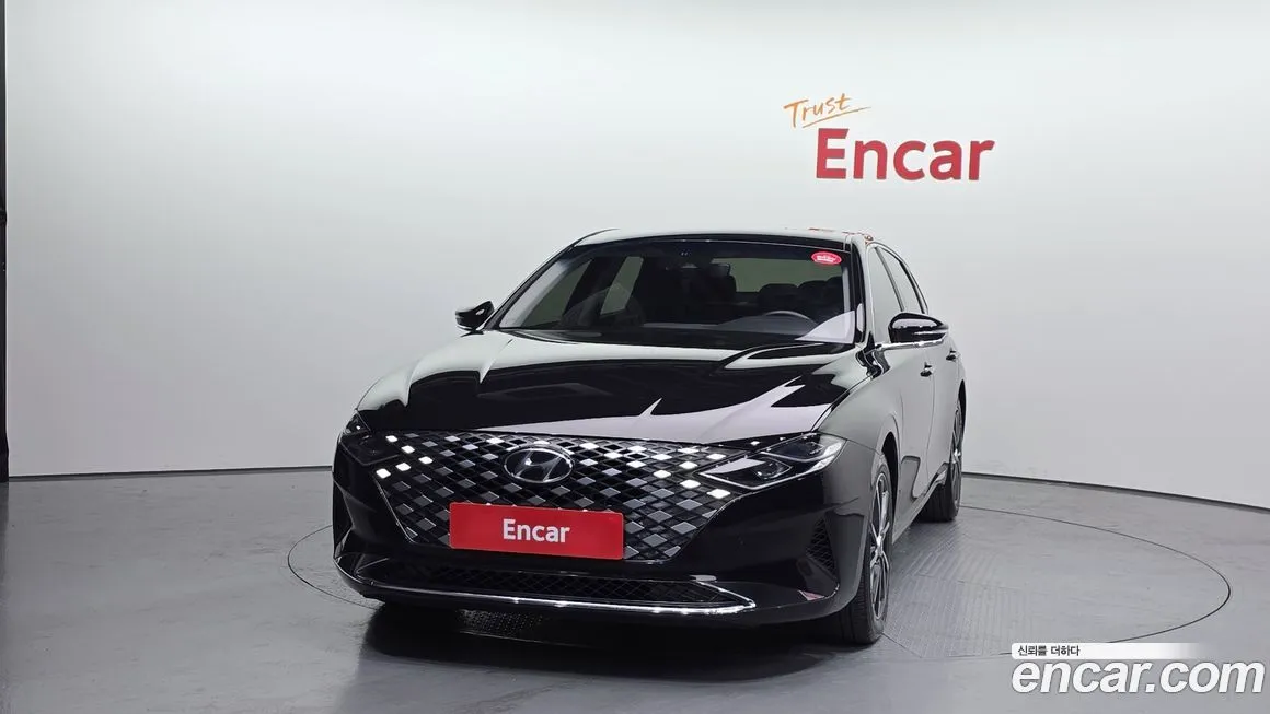 Hyundai Grandeur 2022 из KR, фото 3