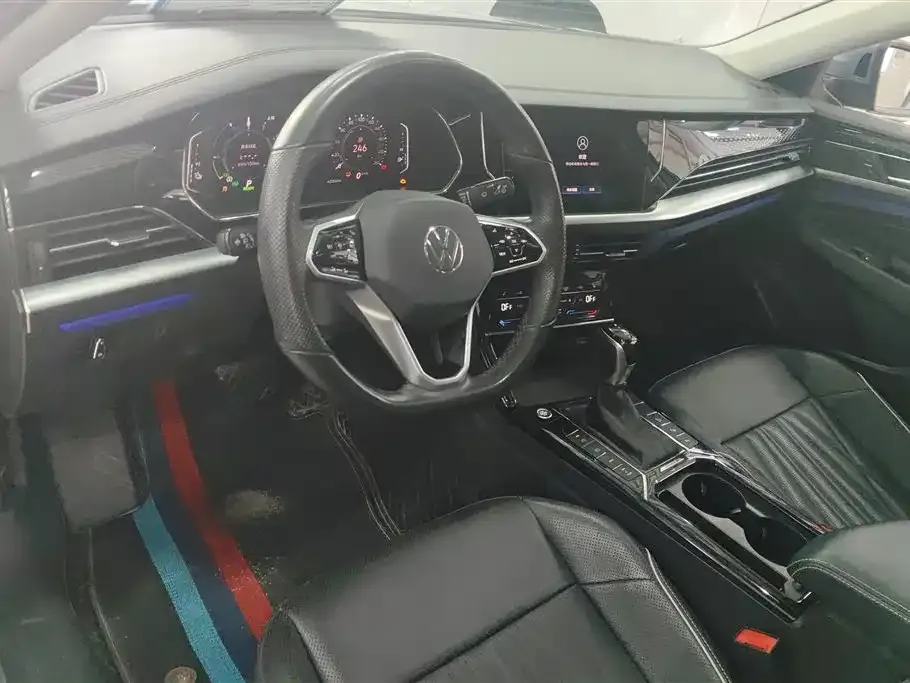 Volkswagen Passat New Energy — фото 4