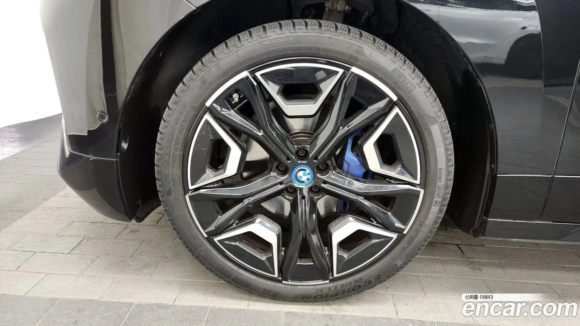 BMW iX 2022 из KR, фото 9