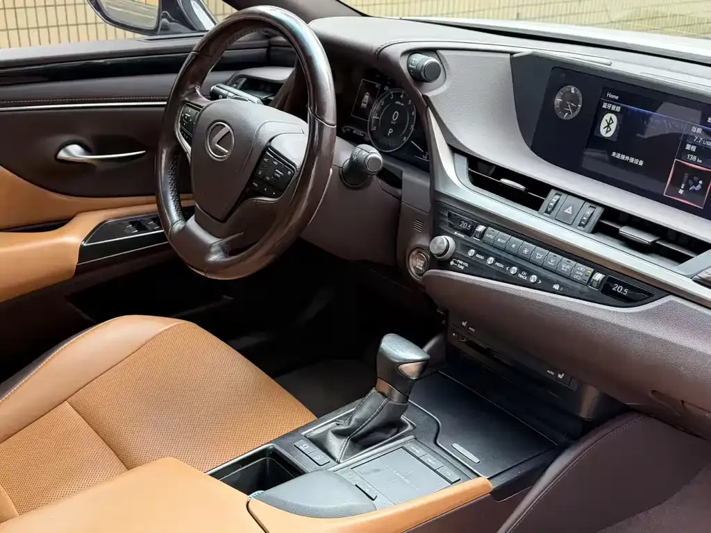 Lexus ES 2021 из CN, фото 5
