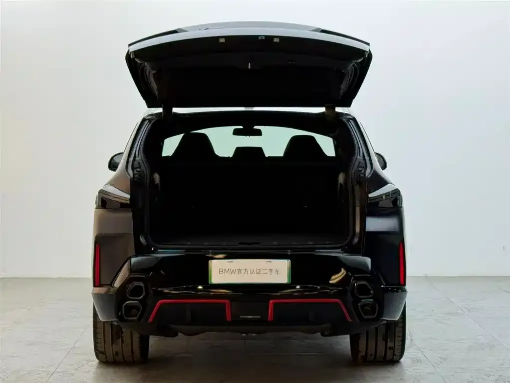 BMW XM 2025 из CN, фото 3