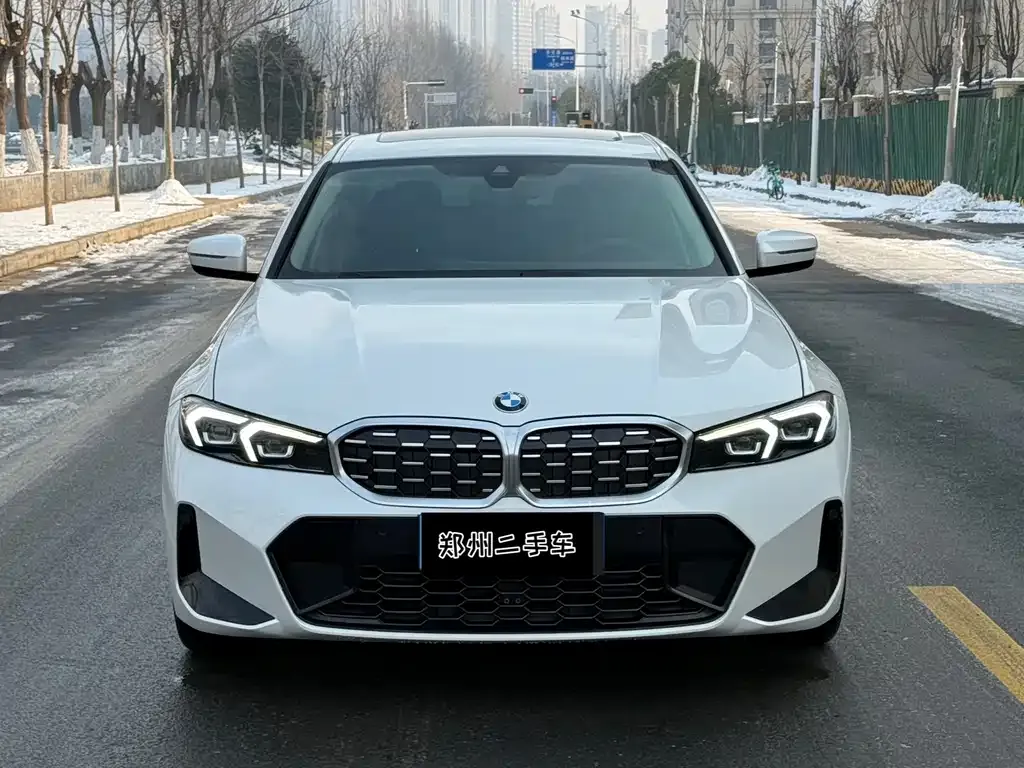 BMW 3 Series 2024 из CN, фото 3