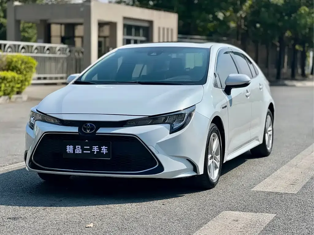 Toyota Levin Twin Engine E+