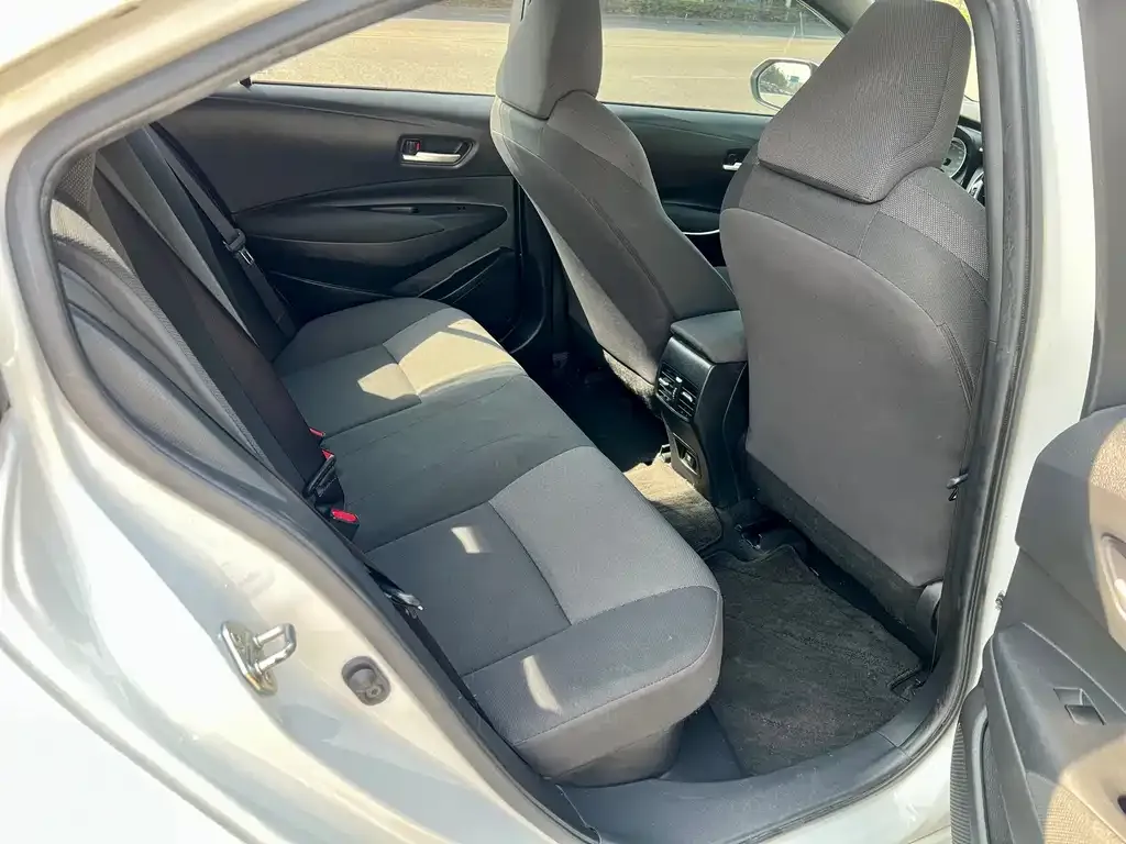 Toyota Levin Twin Engine E+ 2022 из CN, фото 2