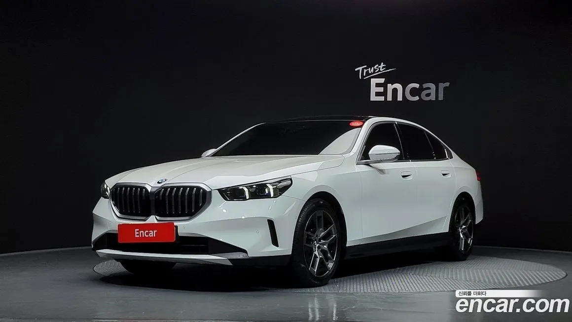 BMW 5-Series 2025 из KR, фото 1