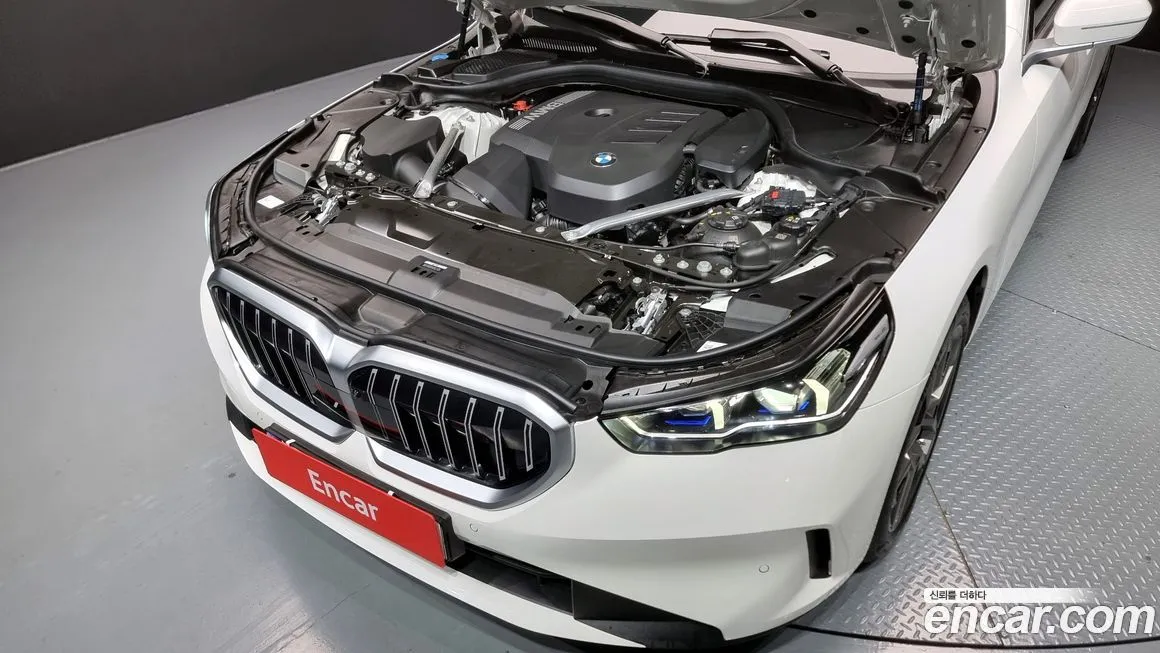 BMW 5-Series 2025 из KR, фото 6