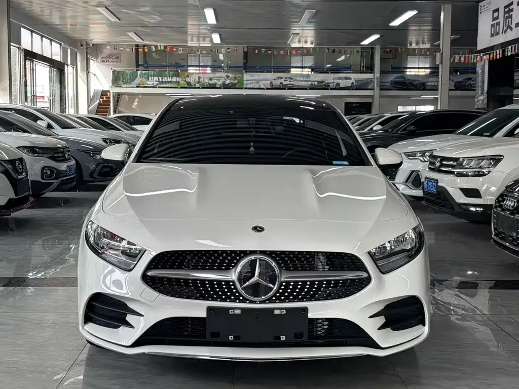 Mercedes-Benz A-Class 2022 из CN, фото 8