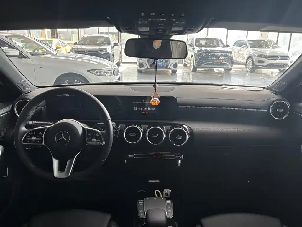 Mercedes-Benz A-Class 2022 из CN, фото 6