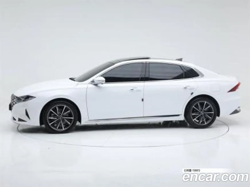 Hyundai Grandeur 2023 из KR, фото 2