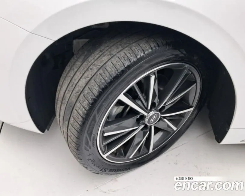 Hyundai Grandeur 2023 из KR, фото 6