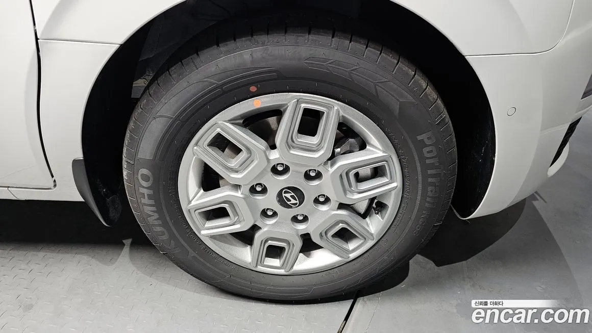 Hyundai Staria 2026 из KR, фото 10