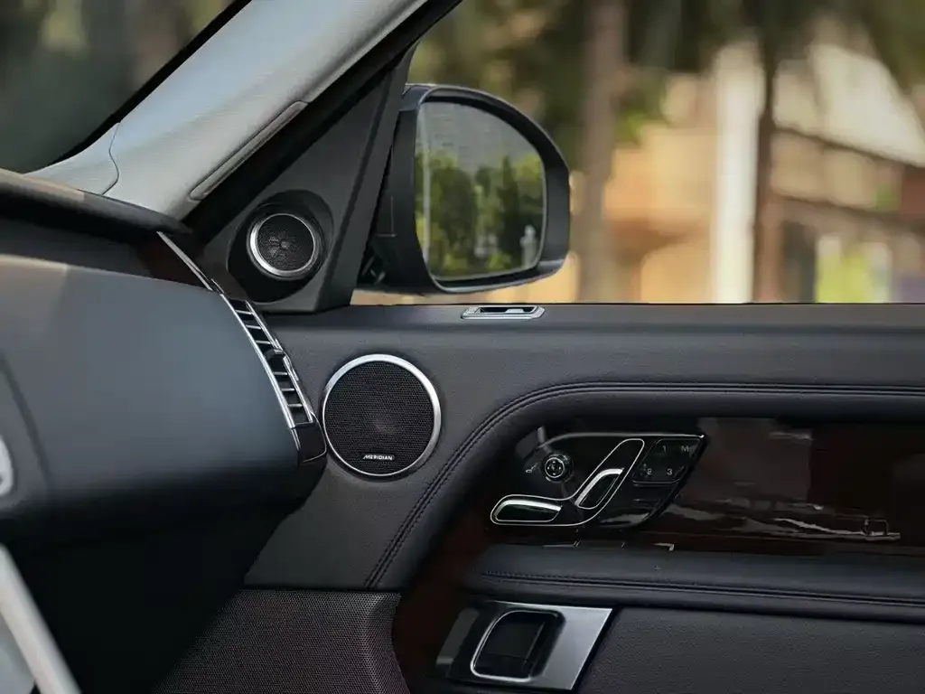 Land Rover Range Rover 2021 из CN, фото 3