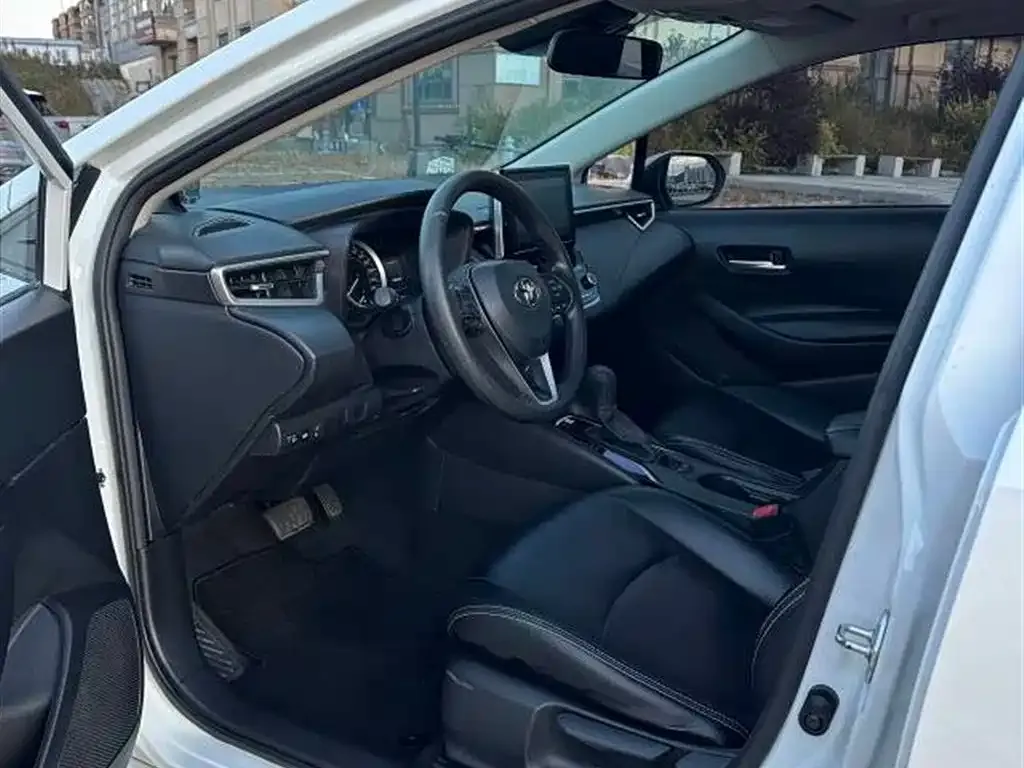Toyota Corolla 2021 из CN, фото 9