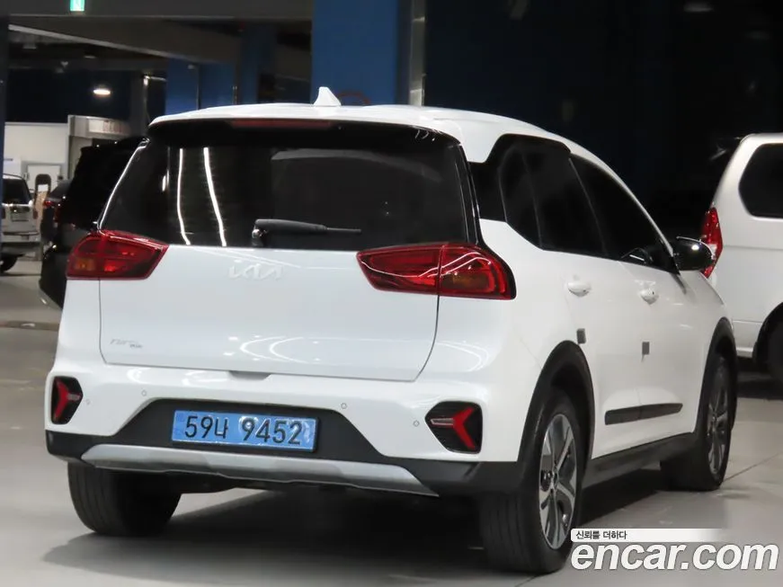 Kia Niro 2023 из KR, фото 4