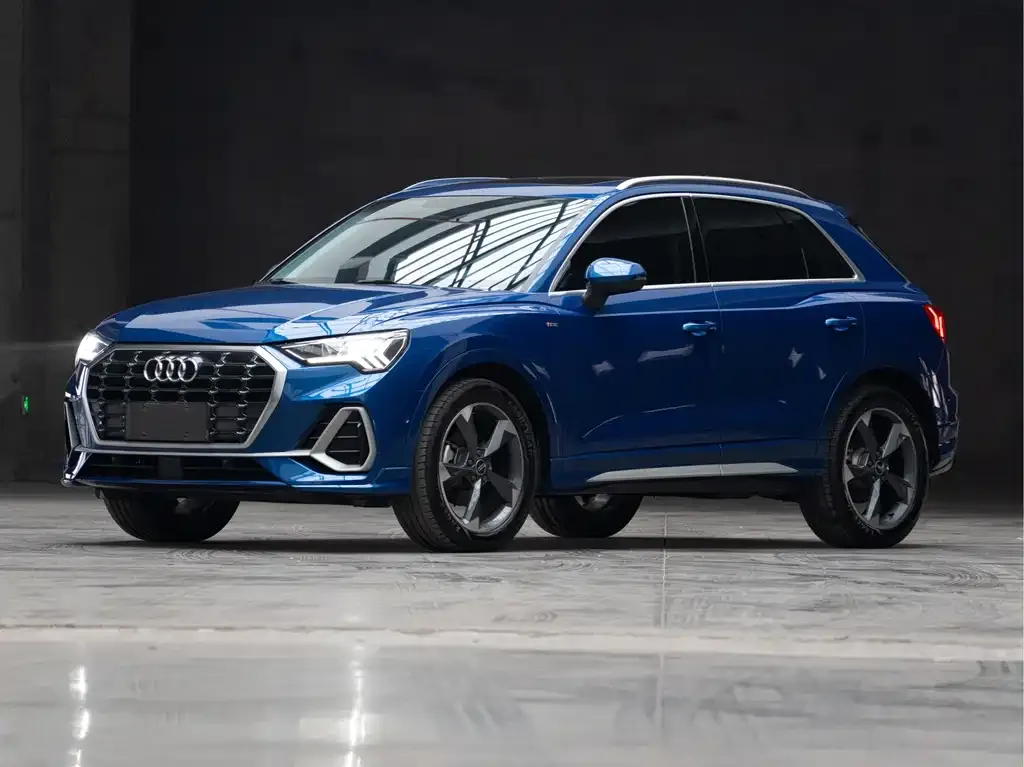 Audi Q3 2023 из CN, фото 1