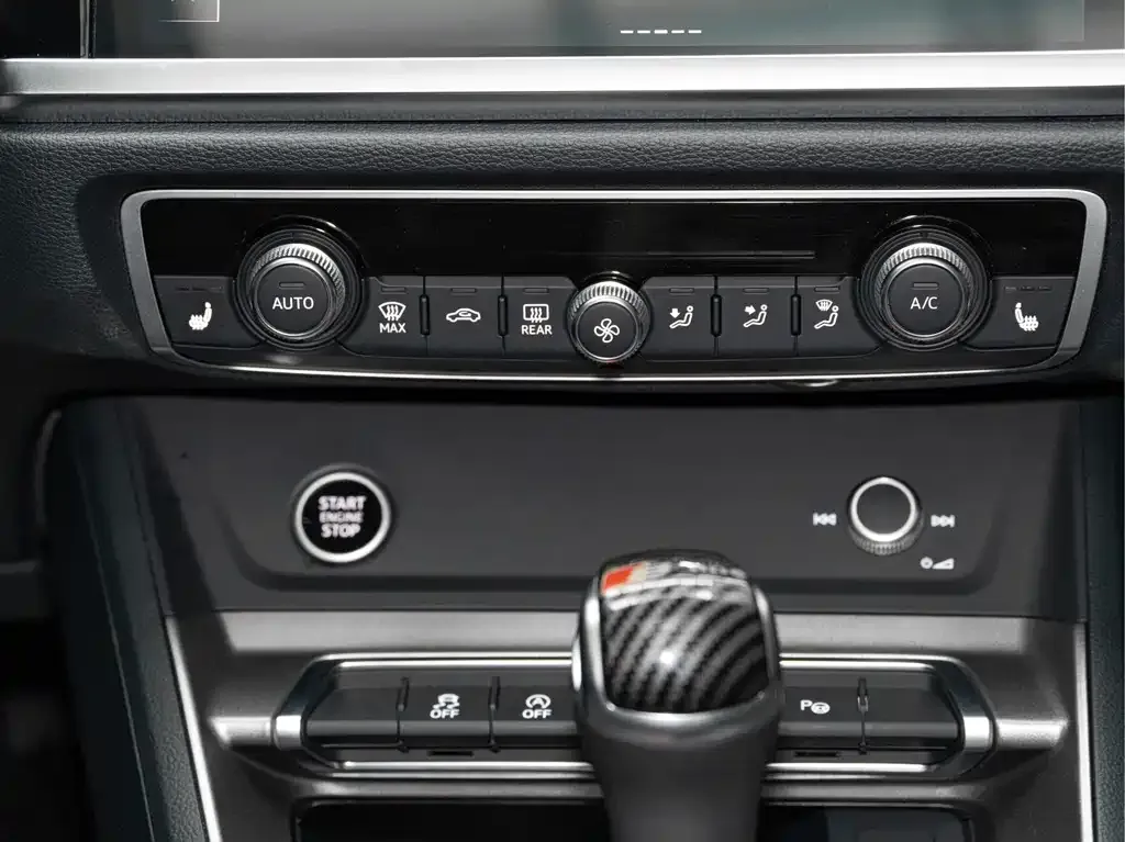 Audi Q3 2023 из CN, фото 9