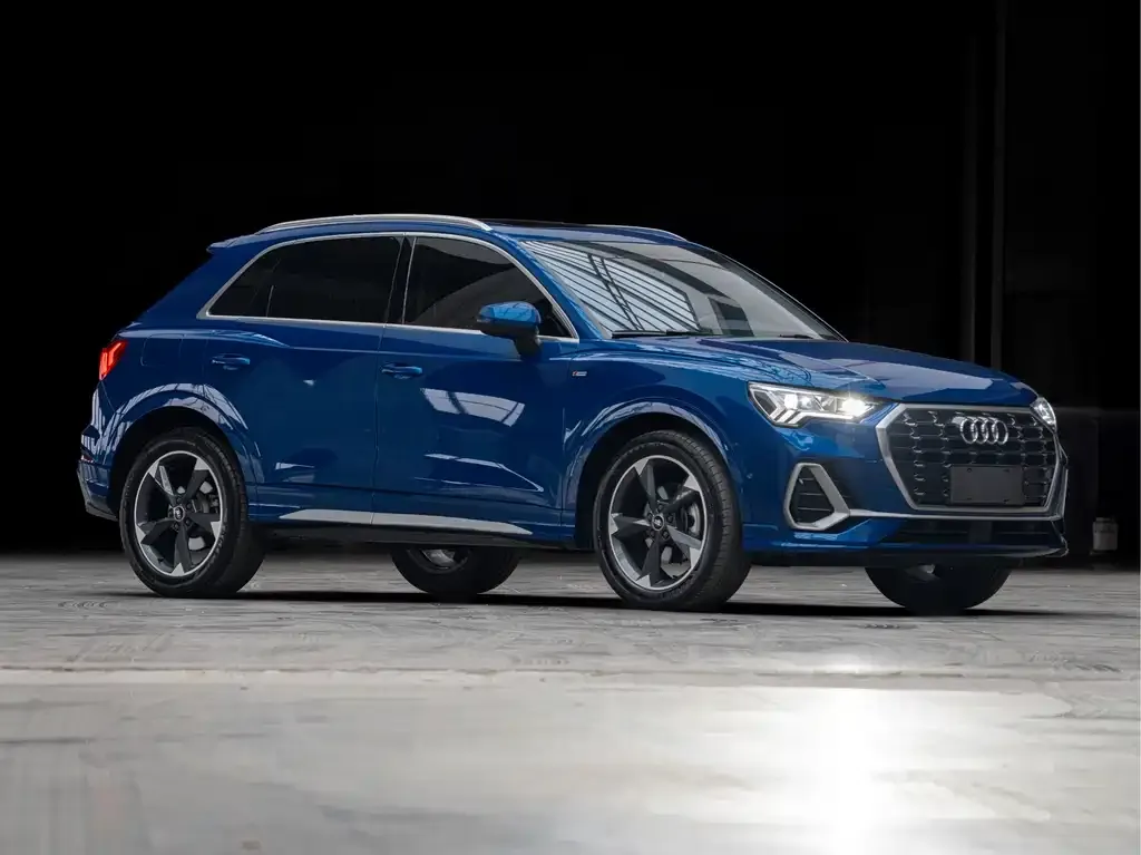 Audi Q3 2023 из CN, фото 3