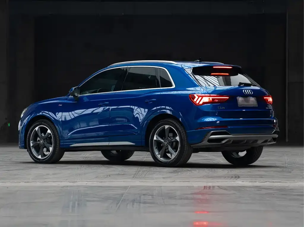 Audi Q3 2023 из CN, фото 7