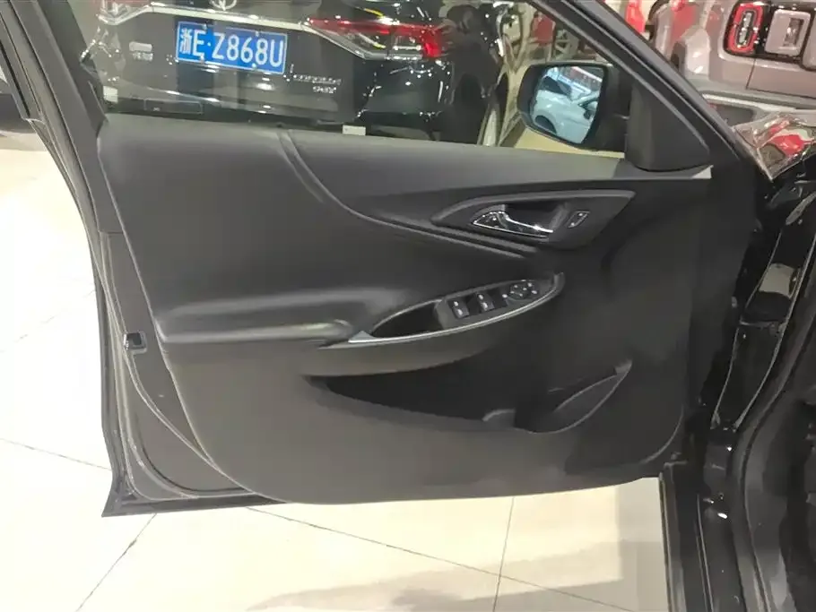 Chevrolet Malibu XL 2021 из CN, фото 3