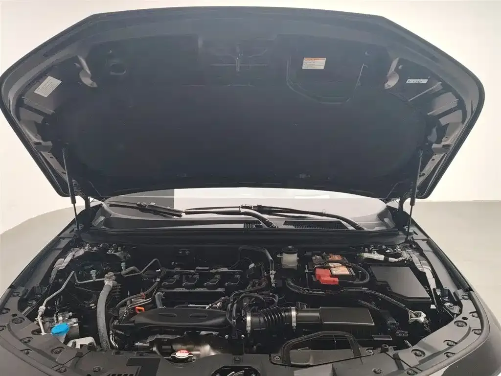 Honda Accord 2023 из CN, фото 8