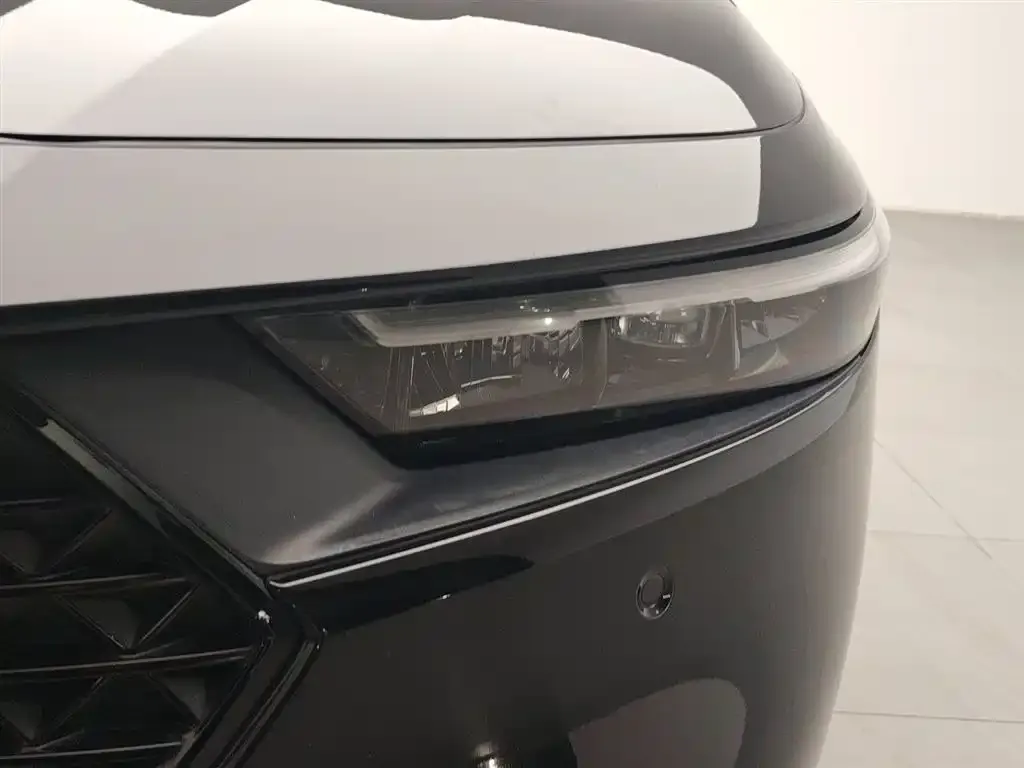 Honda Accord 2023 из CN, фото 2
